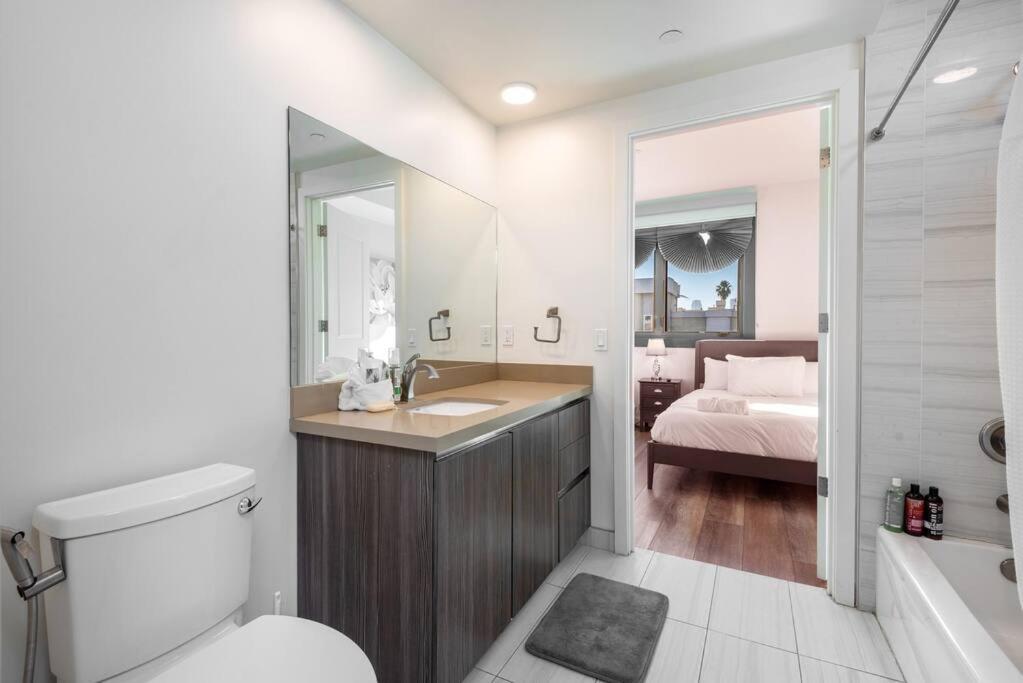 Luxurious Penthouse In Beverly Hills - Sleeps 10 Los Angeles Extérieur photo