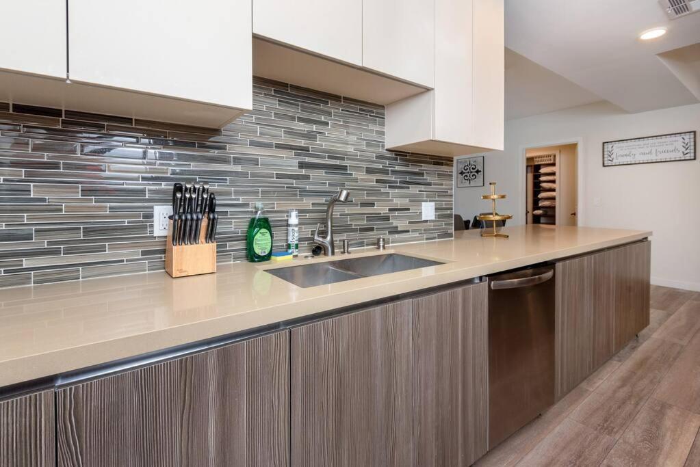 Luxurious Penthouse In Beverly Hills - Sleeps 10 Los Angeles Extérieur photo